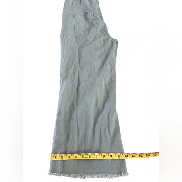 Distressed Wide Leg Denim Overalls Gray Size L Trendy Casual - Picture 6 of 7